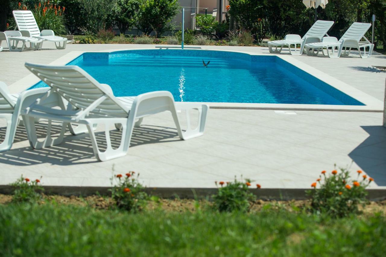 Apartments Renata Banjol Ngoại thất bức ảnh
