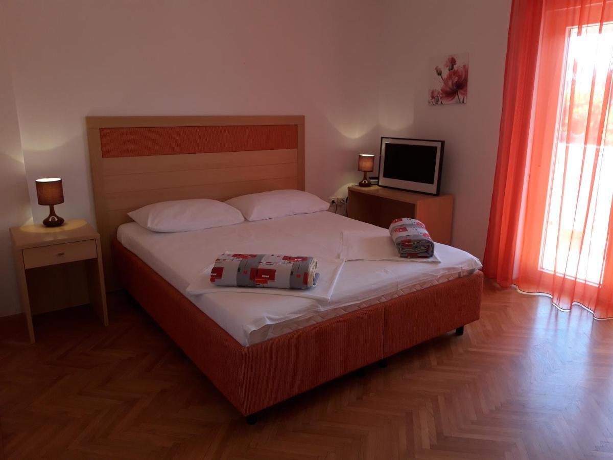 Apartments Renata Banjol Ngoại thất bức ảnh